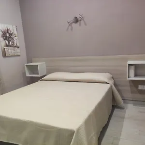 https://a-casa-da-chiara.palermohotels.org